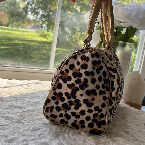 Victoria's Secret Leopard Cheetah Print Gold Purse Shoulder Bag - Picture 4 of 13